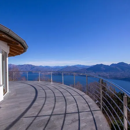 Pollino Sleeps 4 *